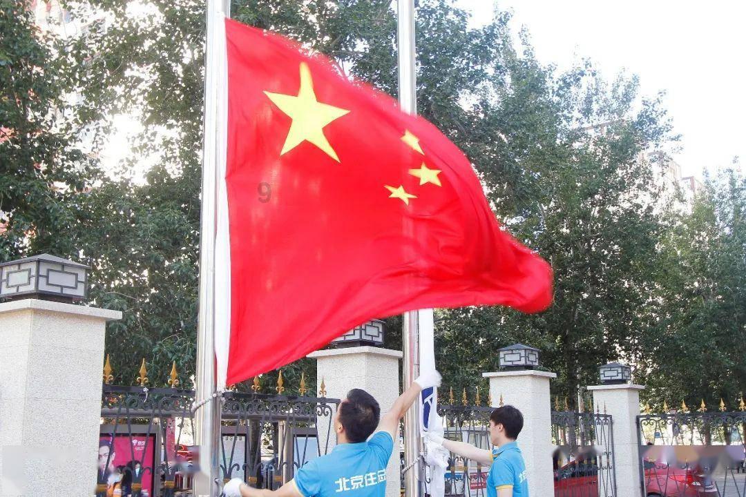 逃离黄金城堡